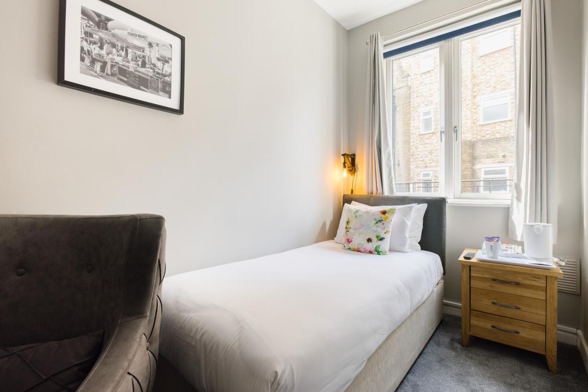Borough High Street Rooms London Bagian luar foto